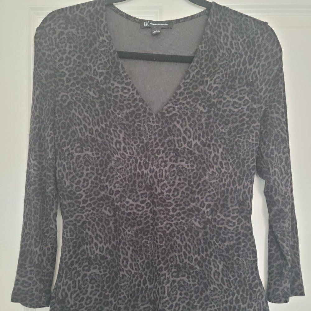 ‎INC International Concepts woman’s blouse size L